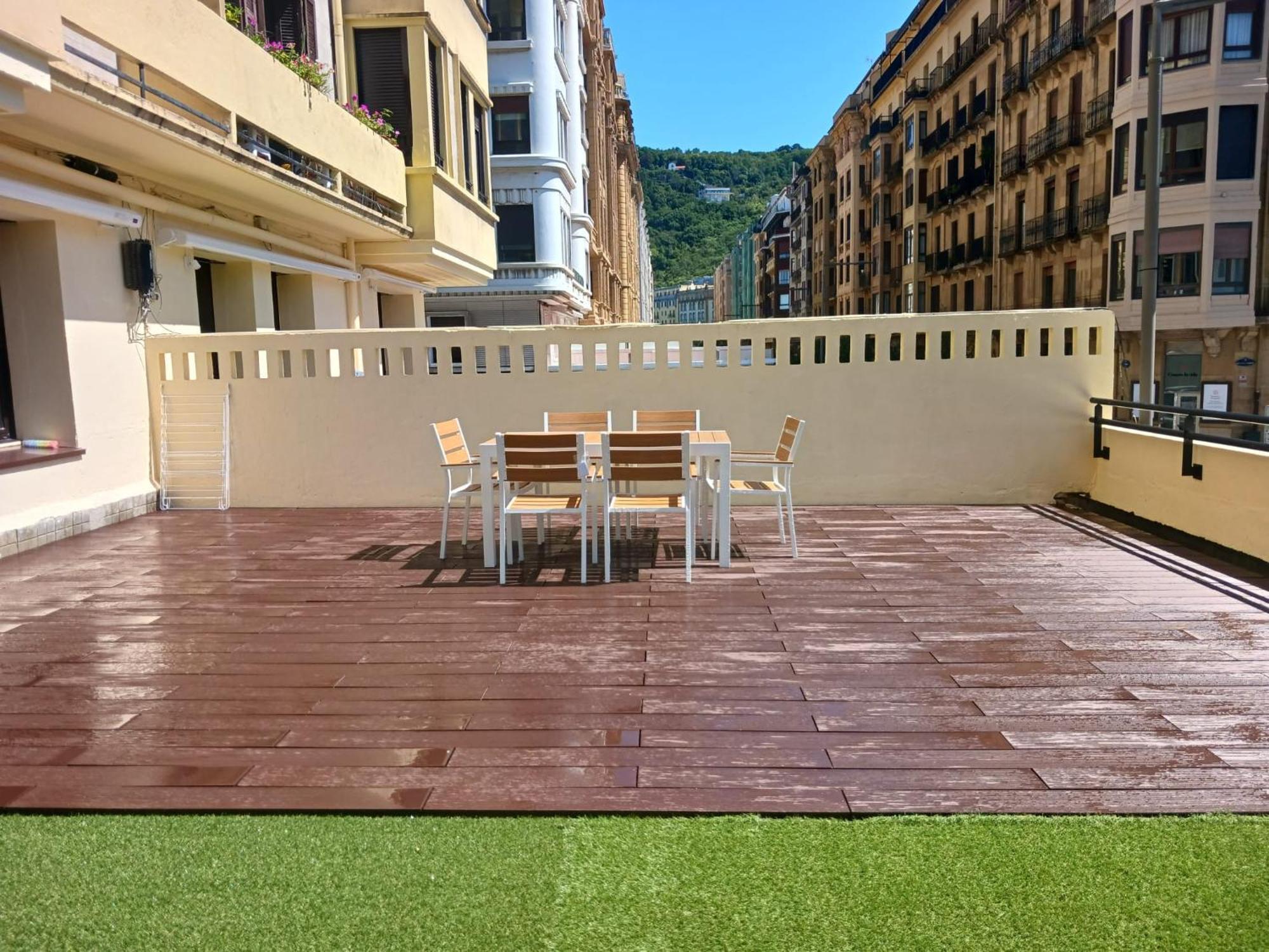 Apartamentos Gran Via By Sanse Holidays سان سيباستيان المظهر الخارجي الصورة